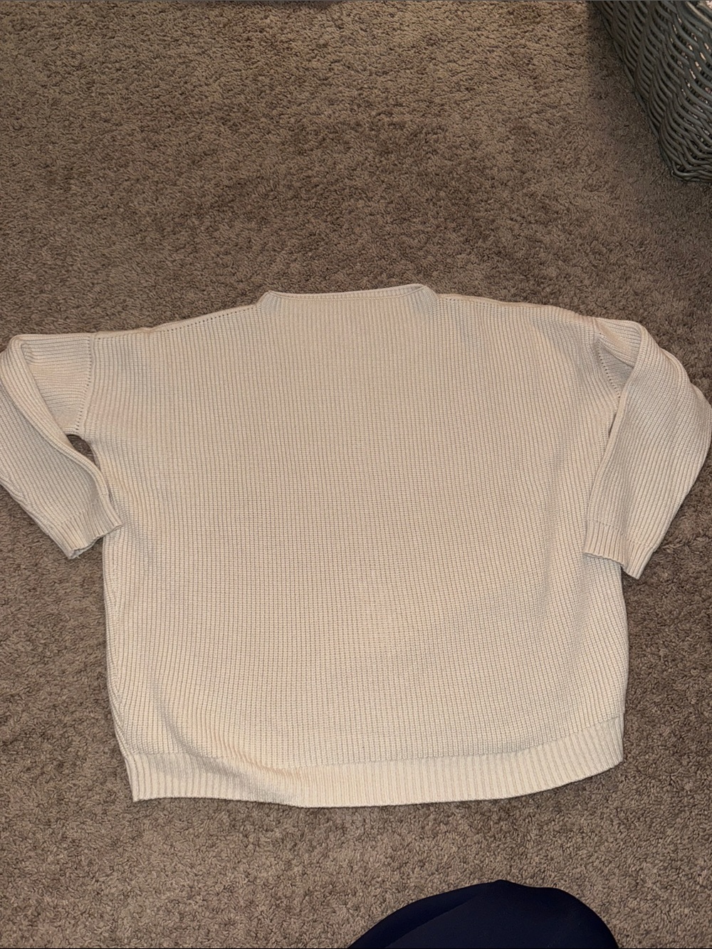 Cream Ribbed Knit Sweater Mockneck, size s/m